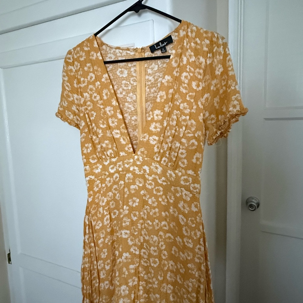 Lulu's Yellow Floral Dress